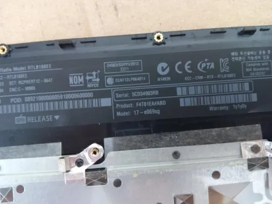 номер0134-12 панель палмрест та тачпад EAR680030D0 36R68TATPC0 для HP Pavilion 17 17-E оригінал Де купити