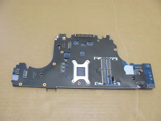 Купити номер0984-3 материнська плата Mainboard Материнка Основна плата Системна плата Плата системи Laptop motherboard мамка ноутбучна плата i5-6300HQ SR2FP AAPA0 LA-C541P для Dell Precision 7510 P53F оригінал