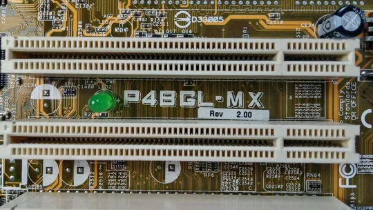 Материнская плата ASUS P4BGL-MX LGA478 Rev 2.0 + Pentium 4 HT 2.80GHz + 512Mb DDR 400 + др. Інтернет-аукціон