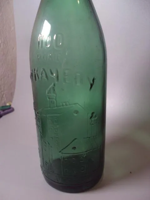 пивная бутылка 1100 лет мукачеву высота 23 см №228 Де купити