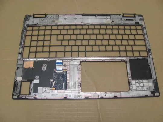 Купити номер0977-5 корпус кришка Палмрест корпус топкейс палмрест для ноутбука Верхняя панель палмрест cover-C AP3MM000A01 07KDYM для DELL Precision 7670 M7670 оригінал