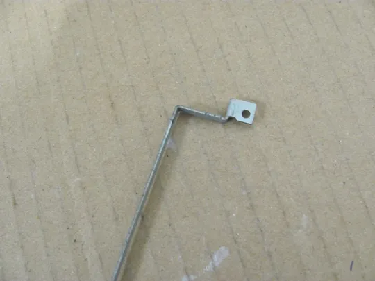 номер0178-8 кріплення з петлею 13N0-1BM0P01 для MEDION E6424 оригінал Продаж