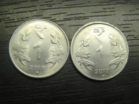 1 рупія Індія 2017 (два різновиди) Ціна