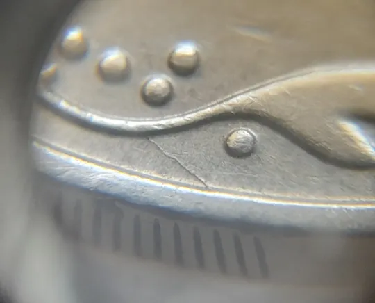 (6358) 50 копійок 2006 розкол та викрошка на реверсі (50 копеек 2006 брак) З аукціону