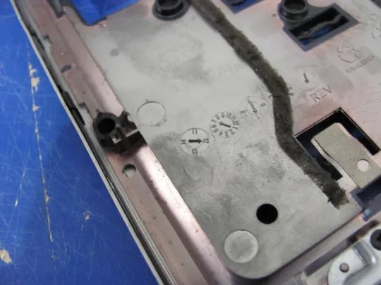 №253-9 панель палмрест 6070B0484101 для HP EliteBook 2560P оригінал Характеристики