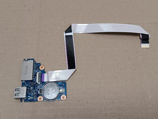 номер1060-25 плата USB WCN4K  зі шлейфом 450.0FY04.0021 0368DC для Dell Latitude 3500  оригінал Ціна