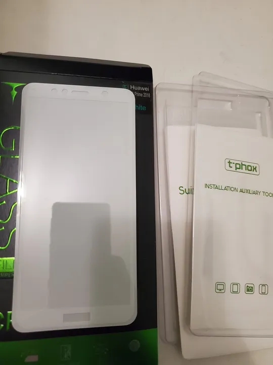 Захисне скло Huawei Y6 Prime 2018 White З аукціону