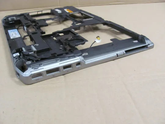 372-14 Кришка дно піддон корпуса 06CX42 AM0FH000100  для DELL LATITUDE E6520  оригінал Торговий майданчик