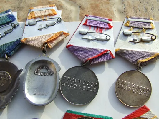 Набор орденов КЗ-2228902.ВОВ-6253234.ТС-579230.ТКЗ-935678. ЗП- 897091медали то и тд +13 медалей Характеристики