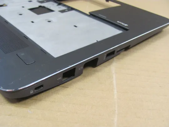 803-2  панель палмрест 850147-001 AM1C300600 для HP Zbook 15 G4 G3 оригінал Недорого