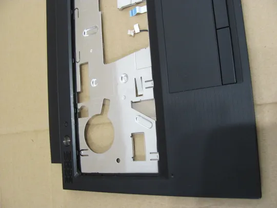 424-7  Кришка панель палмрест та тачпад  60.4IJ02.007  для Lenovo  B570 B575 V570 V575 Z570 Z575 оригінал З аукціону