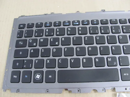 номер0322-1  клавіатура Клавіатура для ноутбука  Keyboard Клавіатура  0KN0-762GE1212 робоча з рамкою для Acer Aspire M3 MA50 M3-581TG  оригінал Продаж