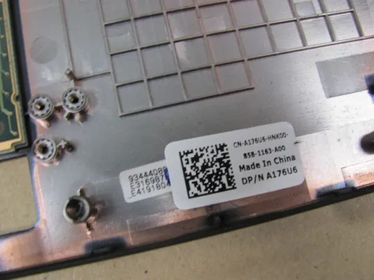 679-30 Кришка панель палмрест тачпад A176U6 для Dell Latitude 5590 Precision 3530 оригінал Характеристики