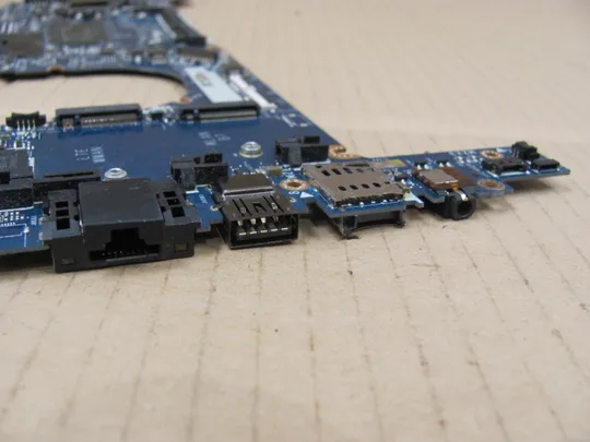 696-7 материнська плата DAZ20 LA-F311P SR3L9  i5-8350U  для Dell Latitude E7290 7390 7280 7380 оригінал Інтернет-аукціон