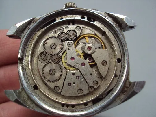 Мужские наручные часы Слава календарь 27 камней ссср без задней крышки не на ходу №14652 Недорого