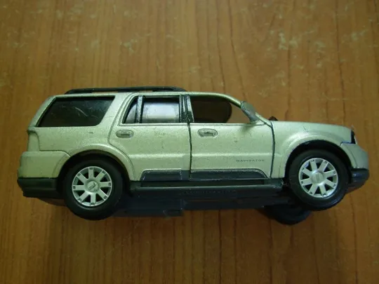 Купити 2003.Лінкольн Навігатор.