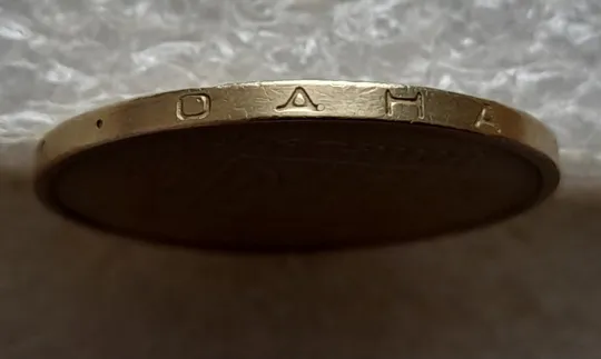 (7486) 1 гривня 2001 викрошка у букві "Д" слова "ОДНА" на гурті (1 гривна 2001 брак) Продаж