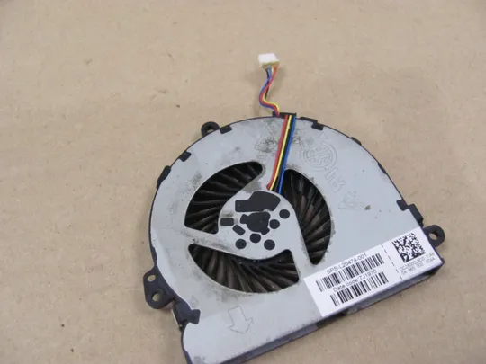 657-18 Вентилятор (кулер, FAN) L20474-001  DC28000L8D0 для HP 250 255 256 258 G7 15-DA 15-DB 15-DR оригінал Ціна