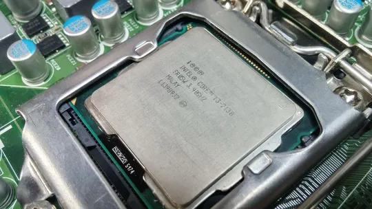 материнская плата Intel DQ77MK Socket 1155 + Intel Core i3-2120 3.30GHz/3MB/5GT/s Де купити