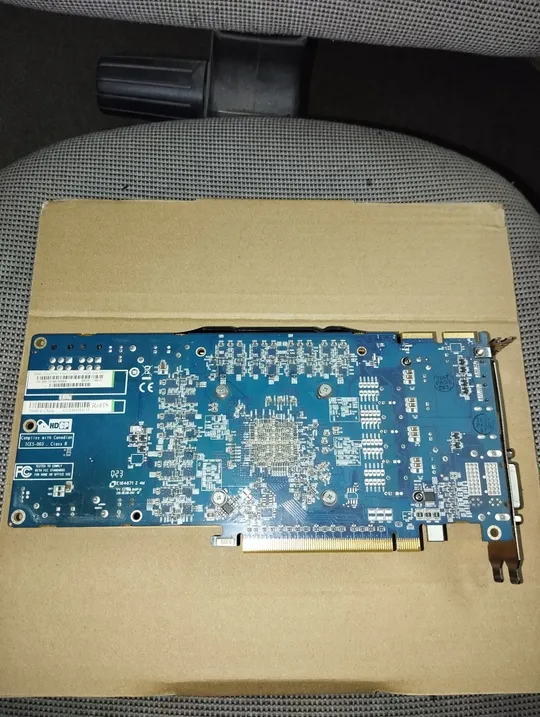 Відеокарта Radeon HD6950 1GB GDDR5 З аукціону