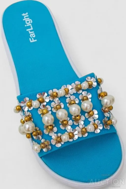 Купити Шлепанцы женские с бусинами, цвет бирюзово-белый, 243R8459-1