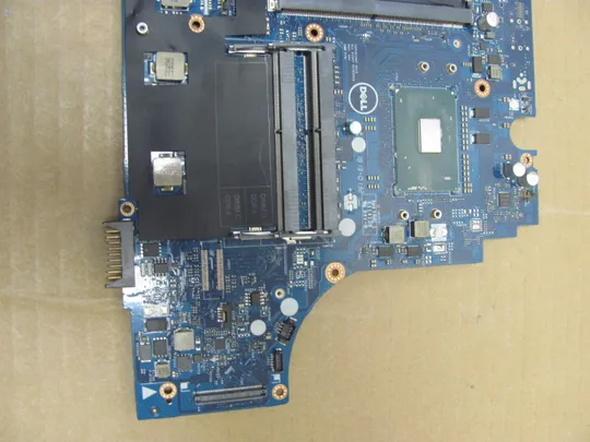 номер1000-7 материнська плата Mainboard Материнка Основна плата Системна плата Плата системи Laptop motherboard мамка ноутбучна плата CAP10 LA-E321P i7-7820HQ SR32N для Dell Precision 7710 7720 оригінал З аукціону