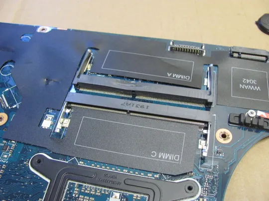 номер0990-8 материнська плата Mainboard Материнка Основна плата Системна плата Плата системи Laptop motherboard мамка ноутбучна плата i7-8750H SR3YY  DAP10 LA-F591P для Dell Precision 7530 M7530 оригінал в Україні