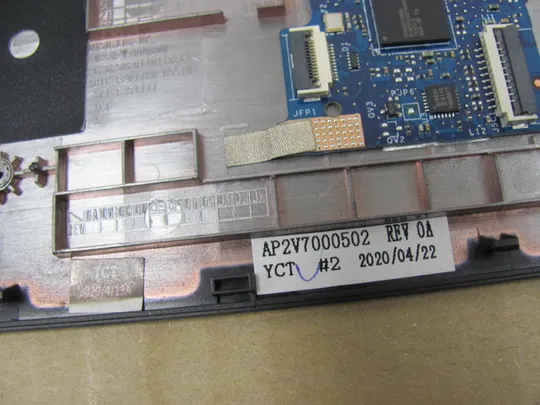 717-7 Кришка панель палмрест тачпад AP2V7000502  для Dell Precision 7550 M7550  7560 оригінал На торгах