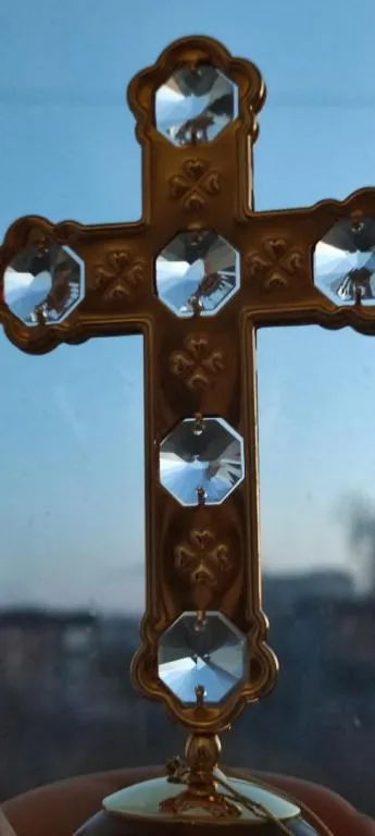 Крест Сваровски. h - 18,5 см Позолота 24 карата pj246 З аукціону