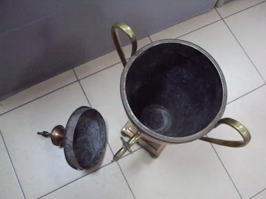 Самовар кубок ваза герб ORA LABORA ET бульотка медь, латунь высота 60,5 см, диаметр 19,1 см №13935 Де купити