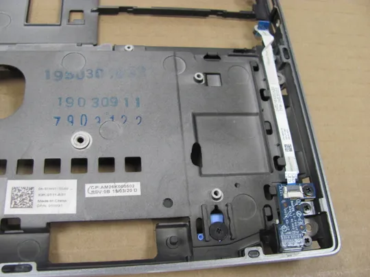 860-3 Кришка дно піддон корпуса 01HVX1 AM26K000502 для  Dell Precision 17 7730 7740 M7730 M7740 оригінал Інтернет-аукціон