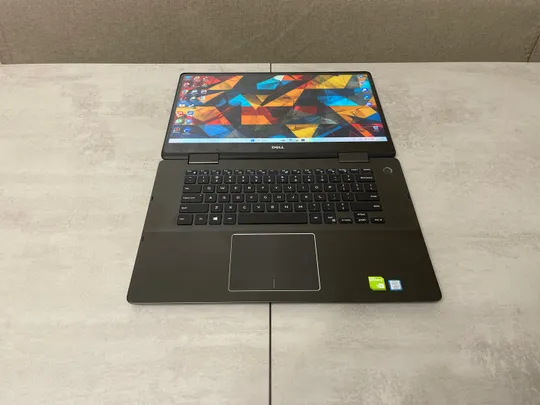 Ноутбук-трансформер Dell Inspiron 7586, 15,6&quot; 4K IPS сенсор, i7-8565U, 16GB, 512GB SSD, NVIDIA GeForce MX150 2GB Де купити