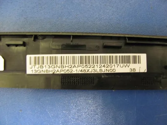 номер0120-30 рамка матриці 13GNBH2AP052-1 для ASUS X55A оригінал З аукціону