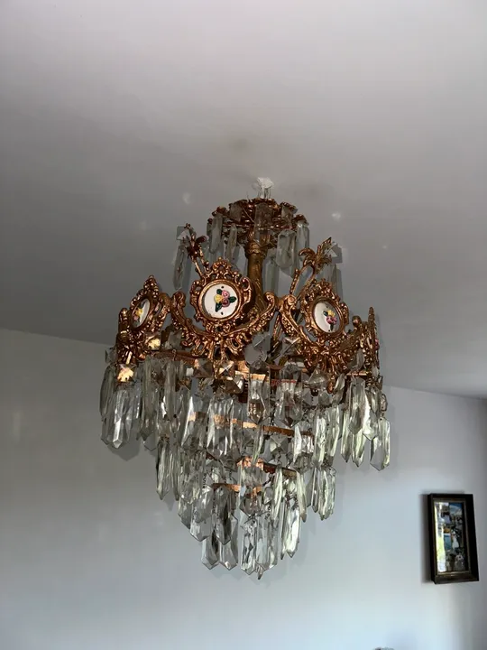 Люстра Продаж