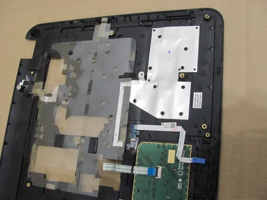 438-3 Кришка панель палмрест тачпад 646384-001 32R15TATPF0  для   HP Pavilion G6 G6-1000  оригінал Де купити