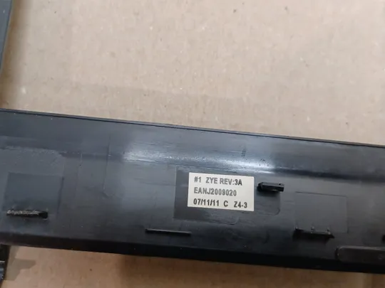 номер1081-6 рамка матриці 13GNZX1AP022 46NJ2LBJN30 для Asus N73SV N73S   matrix frame Окантовка дисплея Рамка екрана Корпус рамка матриці Корпус B оригінал в Україні