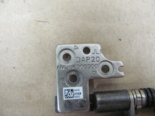 Купити номер0991-7 комплектуюче петлі Механізм кріплення екрана Петлі дисплея екрану З&#039;єднувальні елементи Шарніри петлі стойки AM26K000300 AM26K000400 для  Dell Precision 17 7730 7740 M7730 оригінал