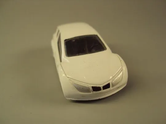 машинка C.C. CMO 3 hongowell 664/143 3510 белая размер 6,7 х 2,7 см №10853 Де купити