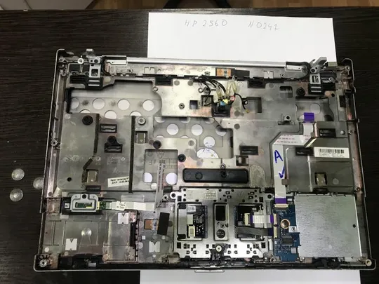 N0247 HP EliteBook 2560 Поддон Ціна