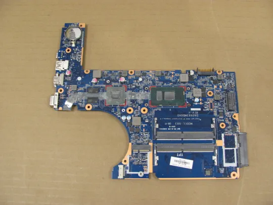 номер0136-25 материнська плата,Mainboard,Материнка,Основна плата,Системна плата,Плата системи DA0X83MB6H0  i7-7500U  907715-601  для HP ProBook 470 475 G4 оригінал Ціна