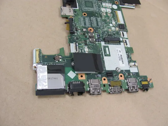 623-11 материнська плата РОБОЧА CT470 NM-A931 SR2F0 i5-6300U для Lenovo ThinkPad  T470 оригінал З аукціону