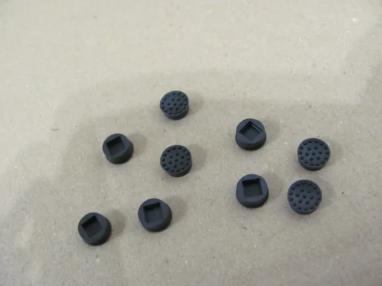 Купити номер0335-3 комплектуюче заглушка клавіатури Trackpoint Pointer Mouse Stick Point Caps для HP  оригінал