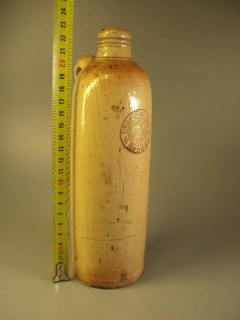 Бутылка керамика Германия горькая вода Ober-Selters Nassau орел высота 22,8 см №11264 Ціна