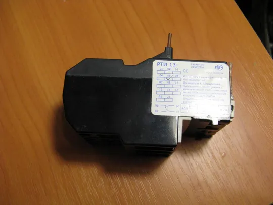 Реле електротеплове ИЭК РТИ-1305 нове в упаковці З аукціону