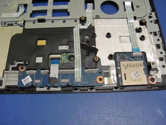 №114-4 Кришка панель палмрест та тачпад 6070B0742501 758050-001 для HP 355 G2 оригінал Продаж