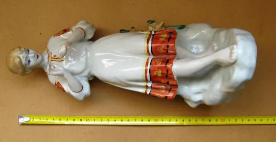 ГАДАНИЕ НА РОМАШКЕ - ДЕВУШКА = ПОЛОННЕ - ПОЛОННОЕ = СРСР Де купити