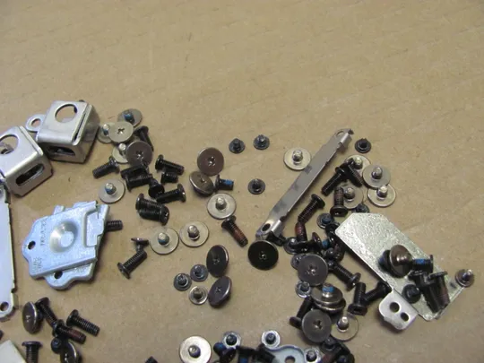 Купити номер1022-8 комплектуюче кріплення гвинти для  HP ZBook 15 G5 G6  оригінал