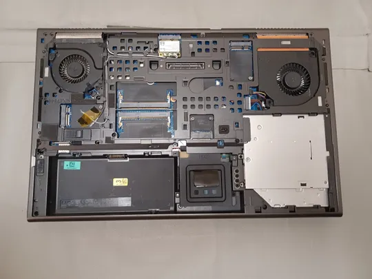 1038 DELL PRECISION M6800 core i7-4810MQ 4GB НІМЕЧЧИНА Інтернет-аукціон