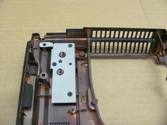 555-1 Кришка дно піддон корпуса 6-39-W8703-011 для Clevo W87CU оригінал Інструкція