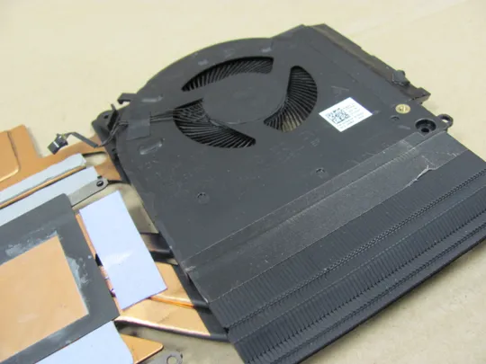 382-27 система охолодження AT2VR001FA0 0H0YNP для Dell Alienware M15 R3 R4 оригінал Торговий майданчик